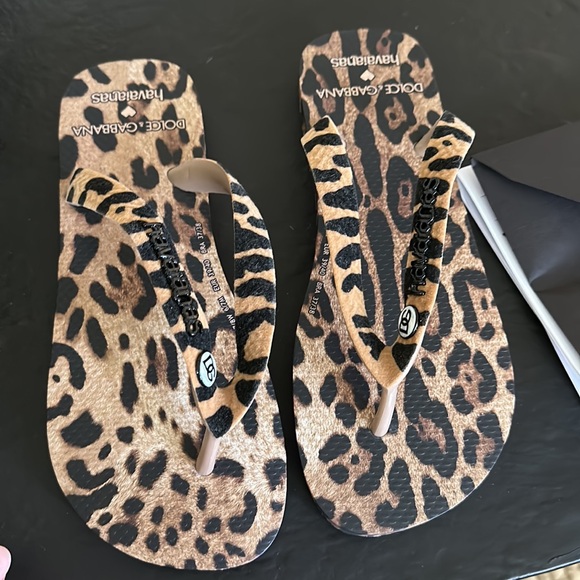 havianas Shoes - Havianas x Dolce Gabana leopard flip flops
